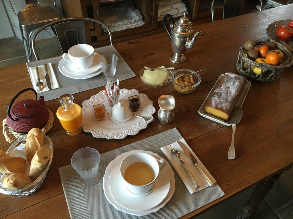 Les Volets Bleus Bed & Breakfast Arcangues Luaran gambar