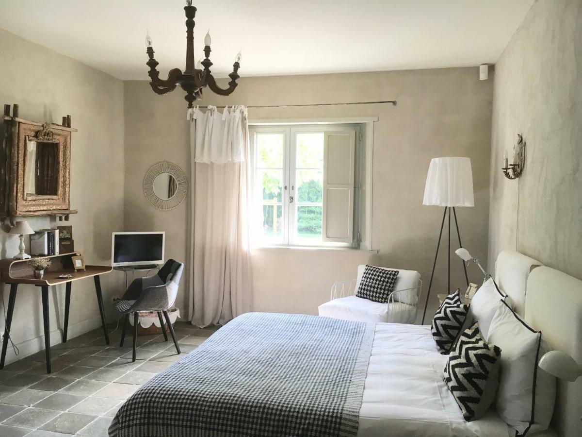 Les Volets Bleus Bed & Breakfast Arcangues Luaran gambar